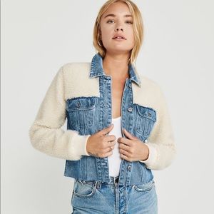 Abercrombie Cropped Denim Sherpa Jacket